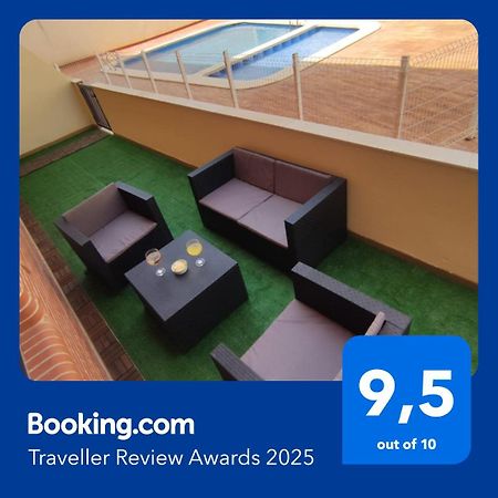 Apartamento Con Patio, Piscina Y Parking Privado El Campello Bagian luar foto