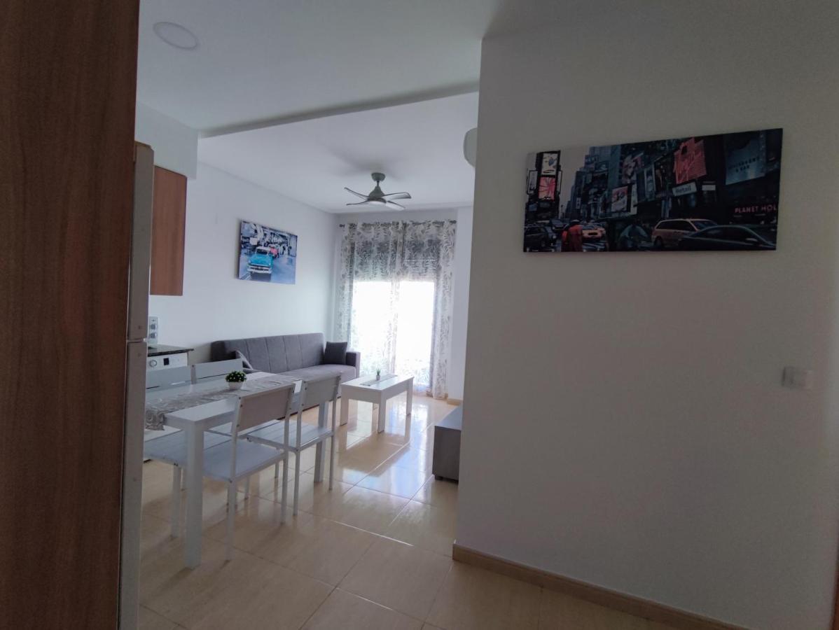 Apartamento Con Patio, Piscina Y Parking Privado El Campello Bagian luar foto